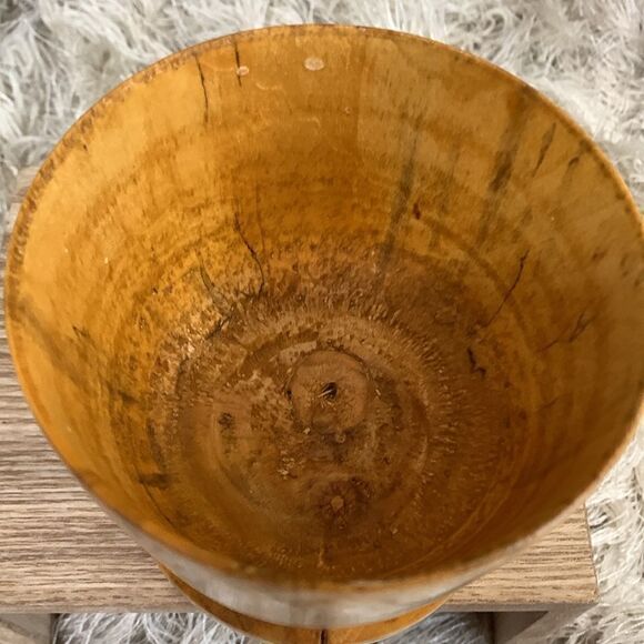 Hand Turned Artist Signed Wooden Cup - Picture 10 of 17